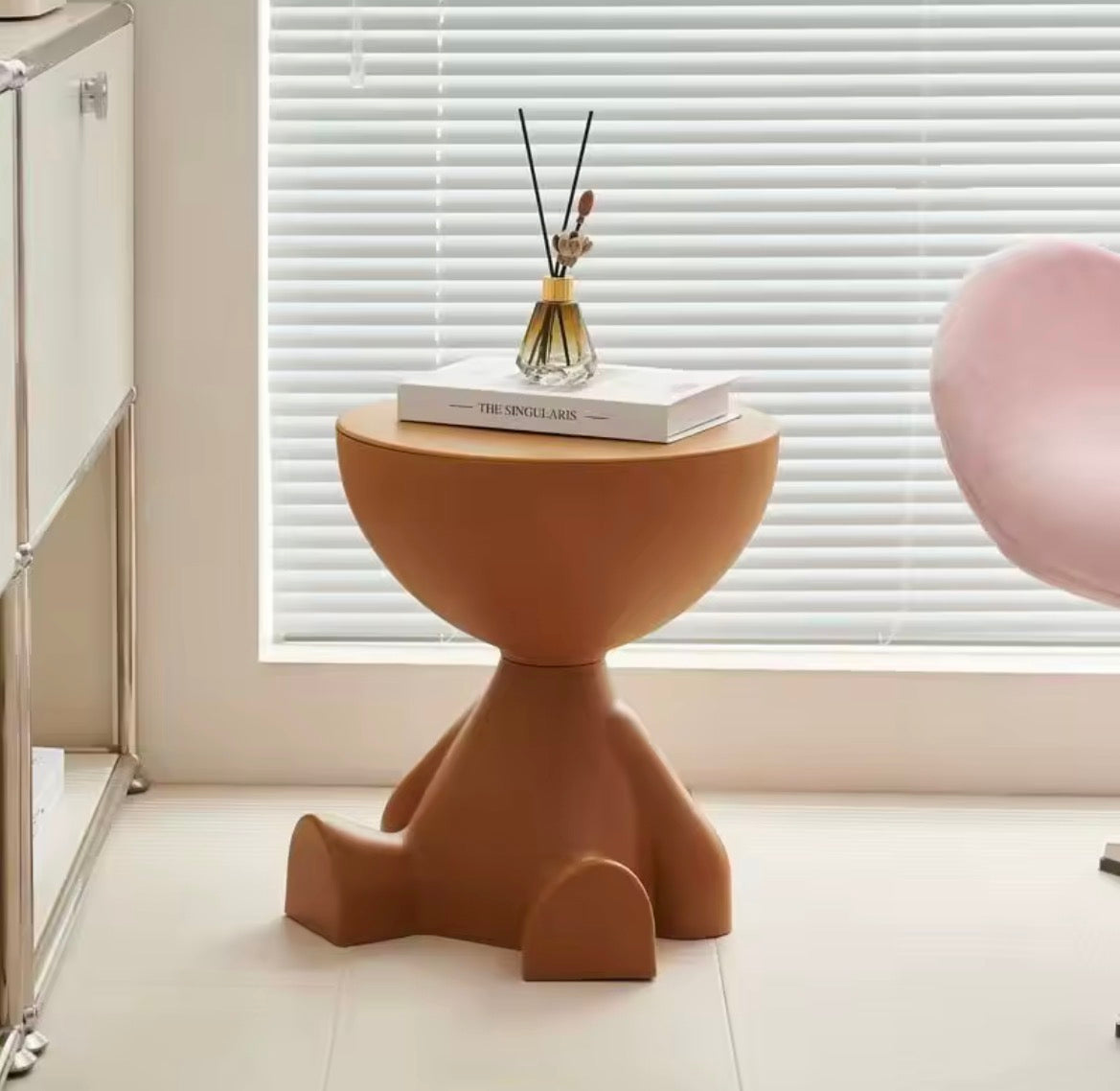 Light Luxury Cartoon Sofa Edge Table Creative Flat Head