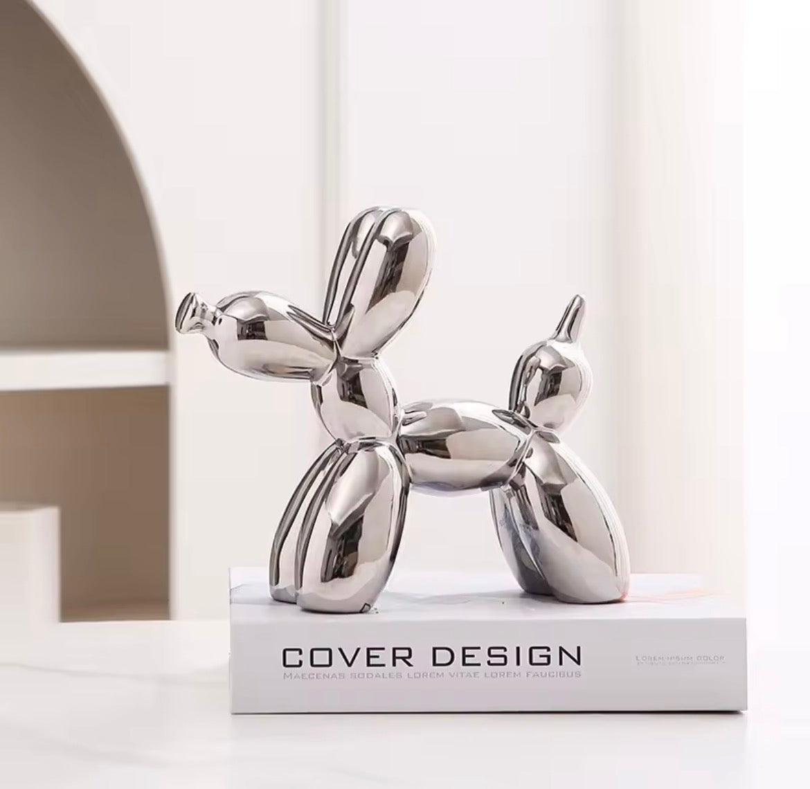 Balloon Dog Figurine Show Pieces for Home
