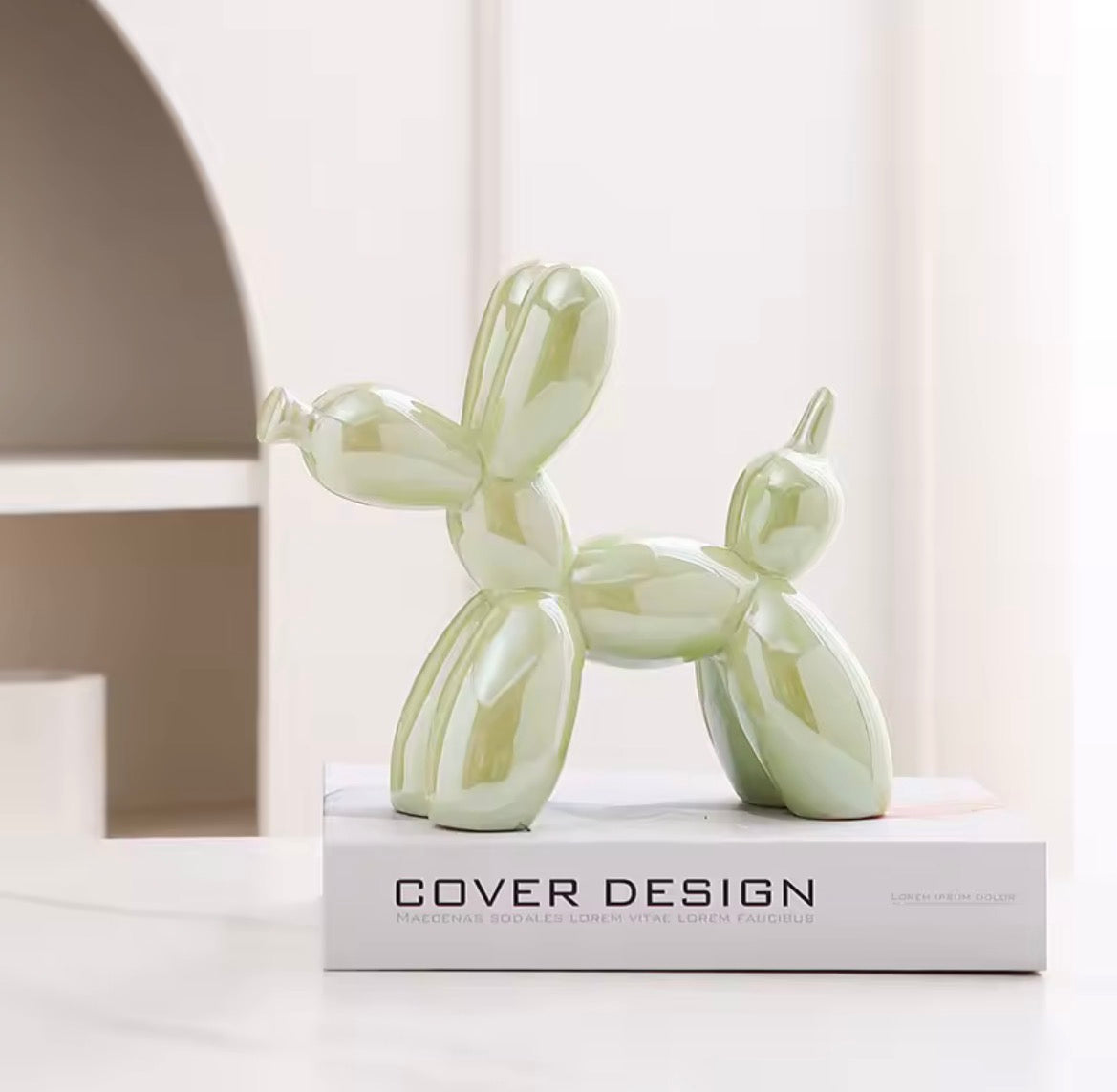 Balloon Dog Figurine Show Pieces for Home